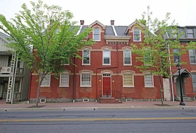 House for rent at 33 W Middle St #202, Gettysburg, PA 17325
