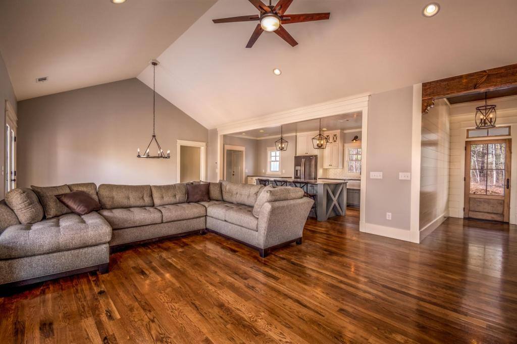 House for rent at 306 Sitton Shoals Rd, Seneca, SC 29678