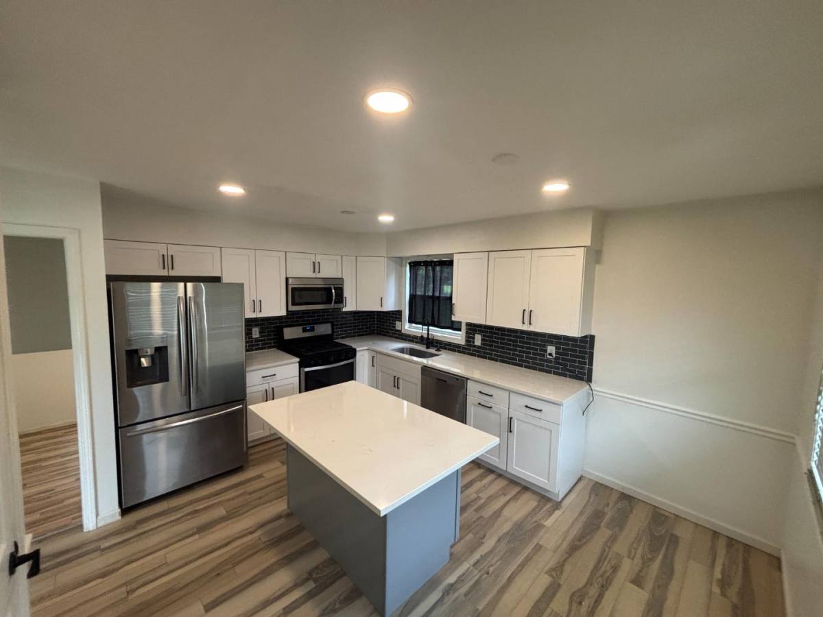 Apartment for rent at 15 Flora Way #17, Normal, IL 61761