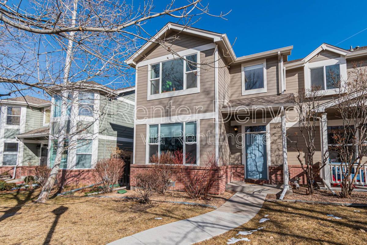 Townhouse for rent at 1716 Depew St, Denver, CO 80214