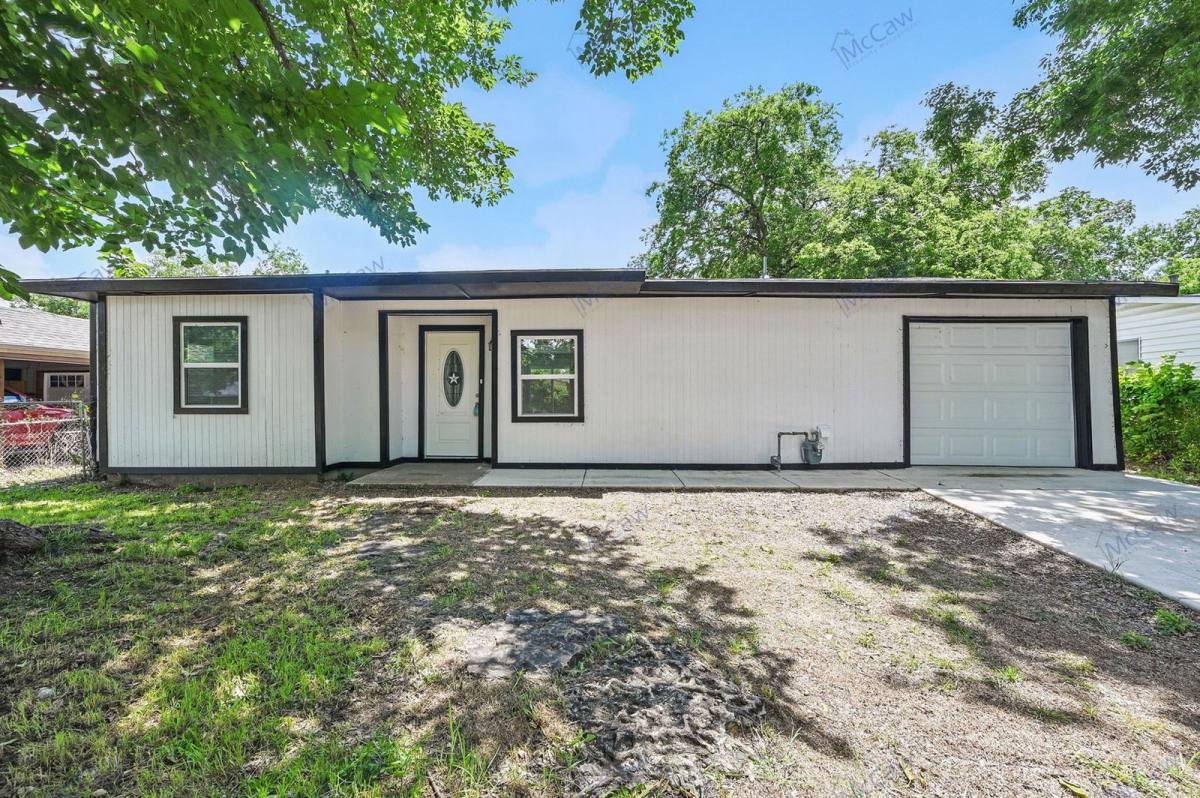 House for rent at 1012 E Butler St, Fort Worth, TX 76110