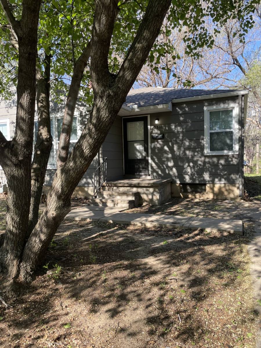 Townhouse for rent at 2311 S Belmont St, Wichita, KS 67218