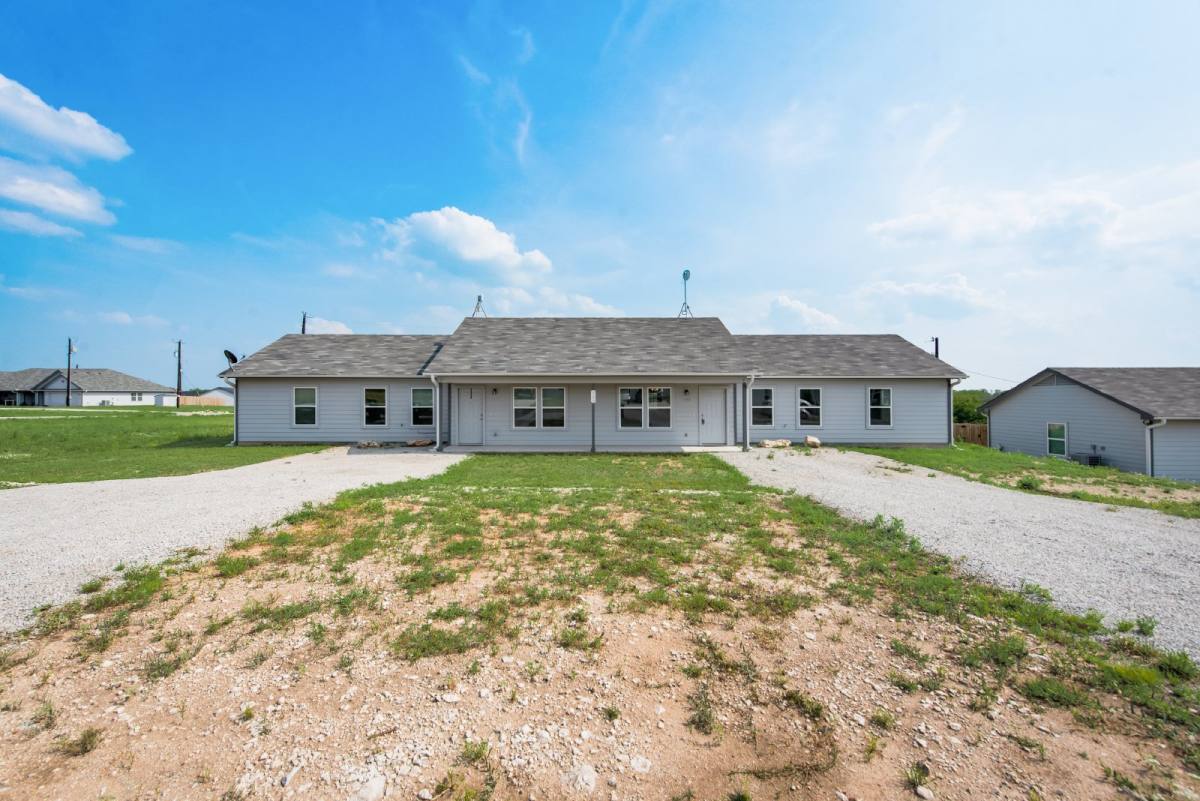 Townhouse for rent at 169 Private Rd 4211 #200, Decatur, TX 76234