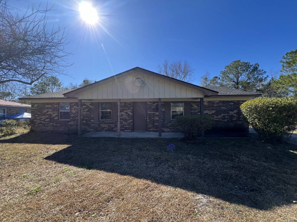 House for rent at 139 Deerwood Court, Hinesville, GA 31313