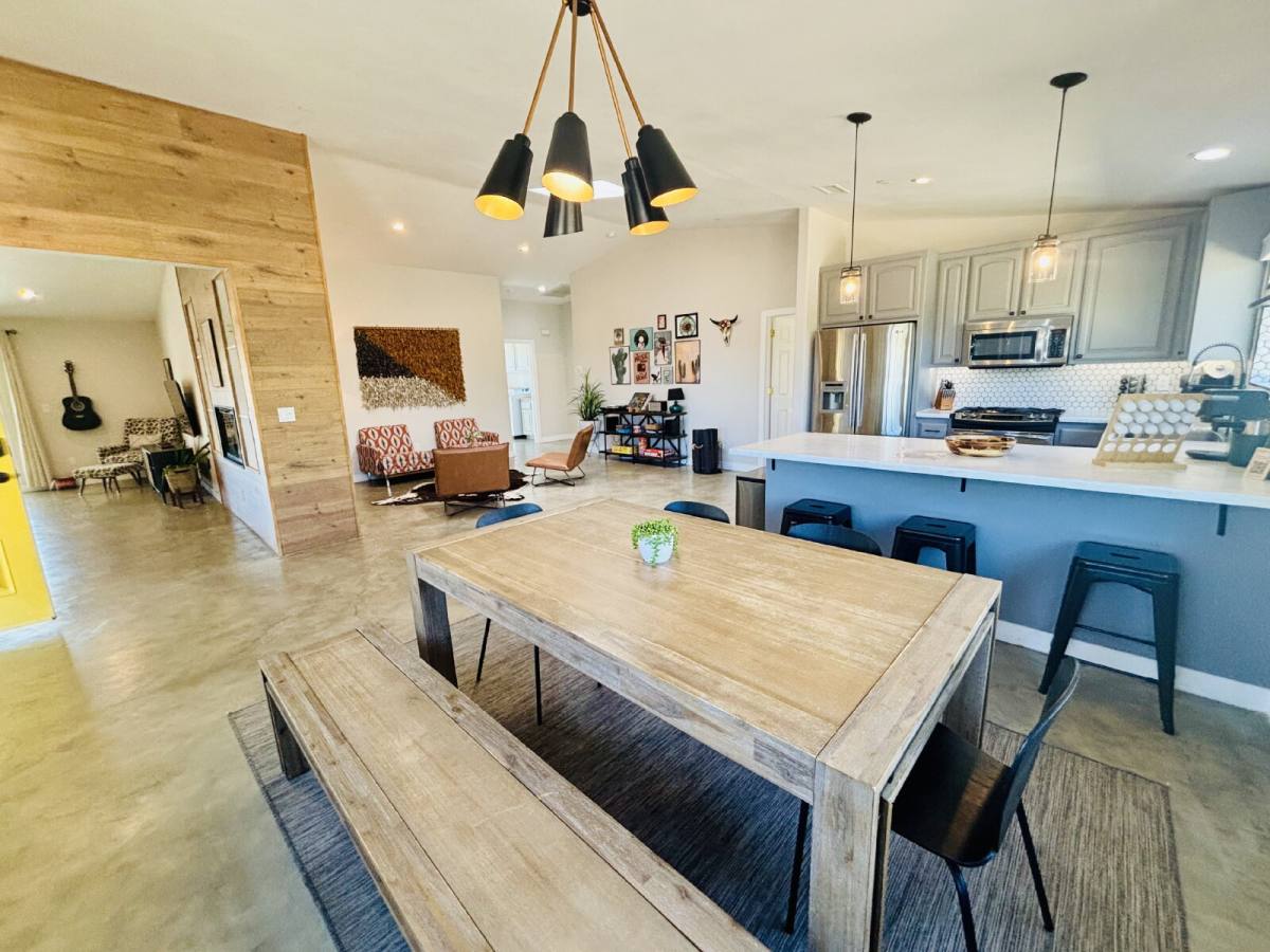 House for rent at 61715 Navajo Trail, Joshua Tree, CA 92252