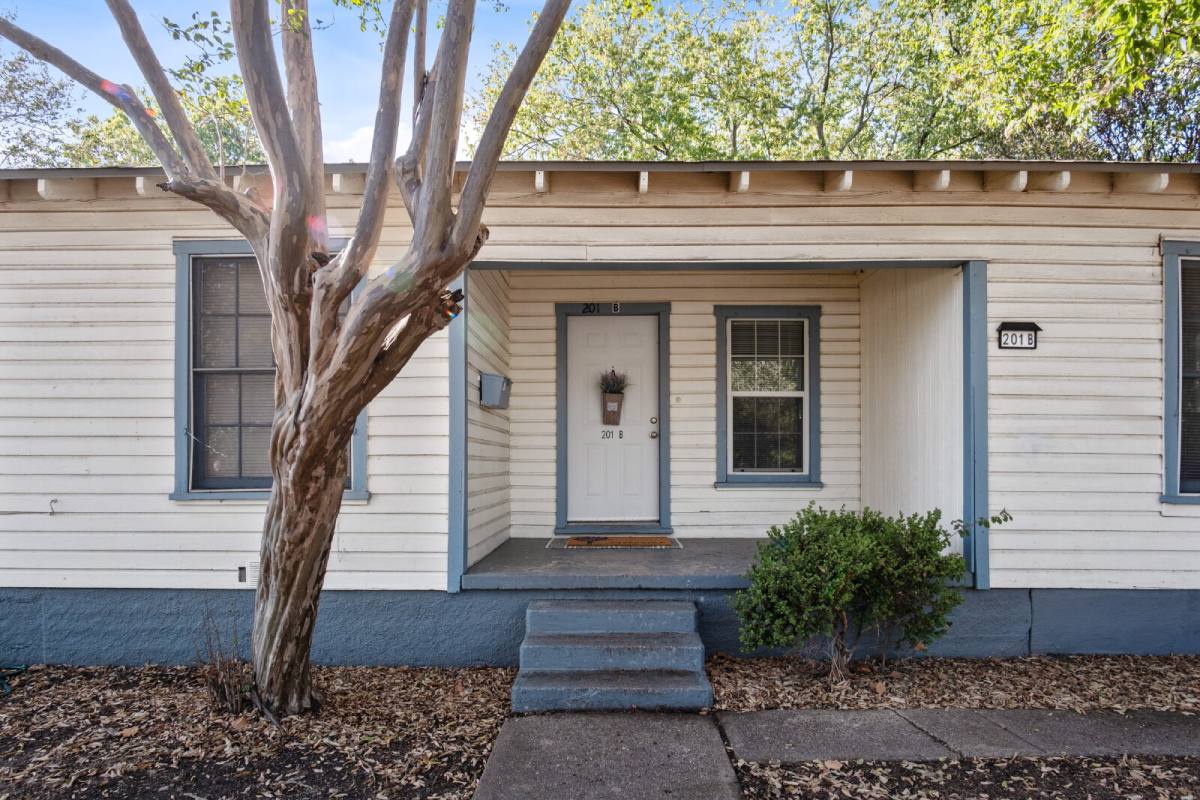 Townhouse for rent at 201-B Cloud St, Killeen, TX 76541