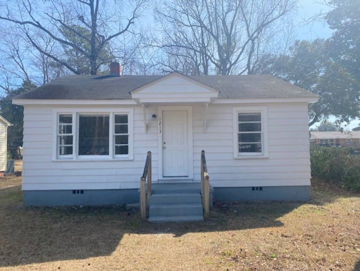 House for rent at 1213 Washington St, Washington, NC 27889