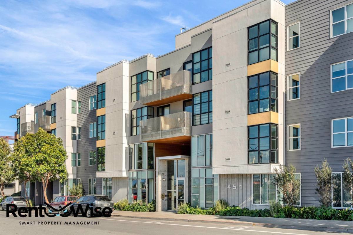 Condo for rent at 451 Donahue St, San Francisco, CA 94124
