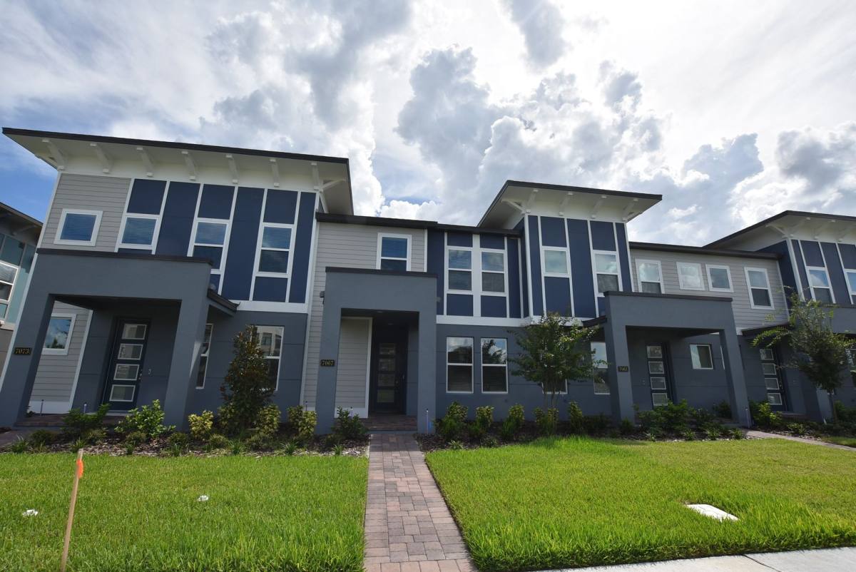7067 Carrickbend Lane, Orlando, FL 32819