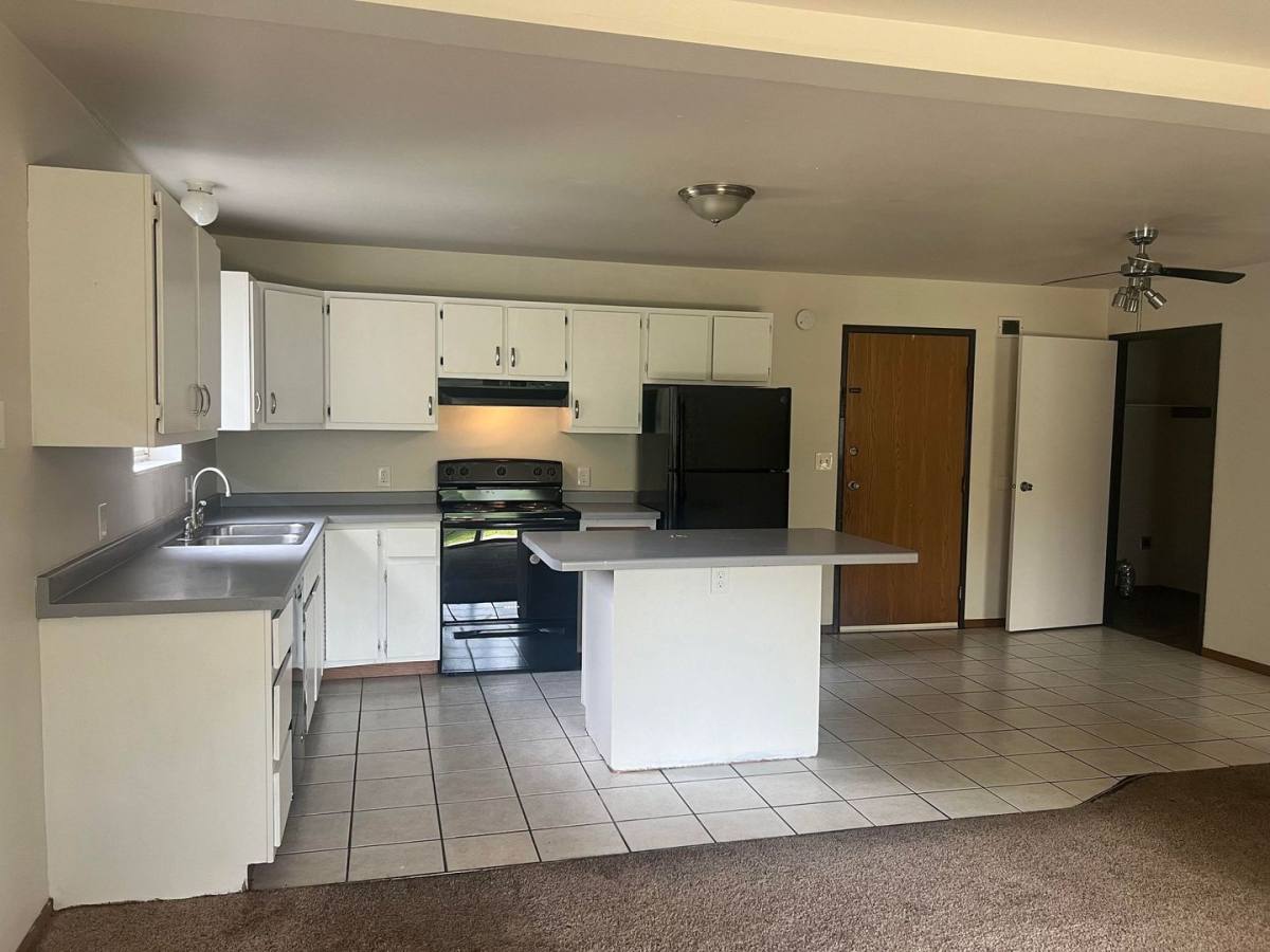 Apartment for rent at 1140 Dodds Dr, Plover, WI 54467
