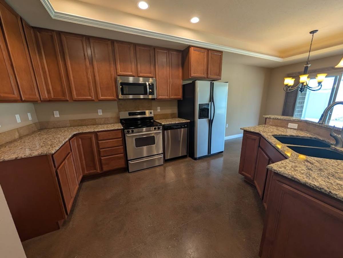 Townhouse for rent at 2300 3rd Ave, Clarkston, WA 99403