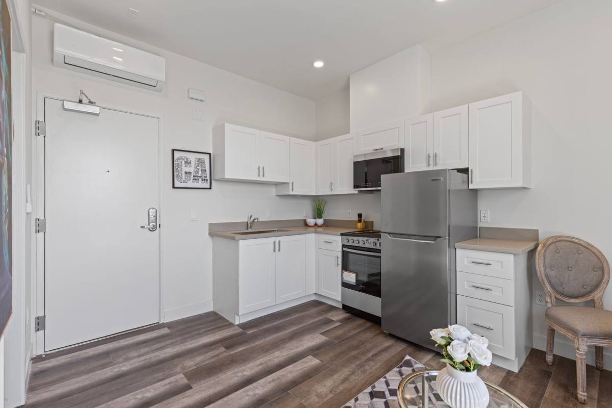 Apartment for rent at 1010 E 25th St, Los Angeles, CA 90011