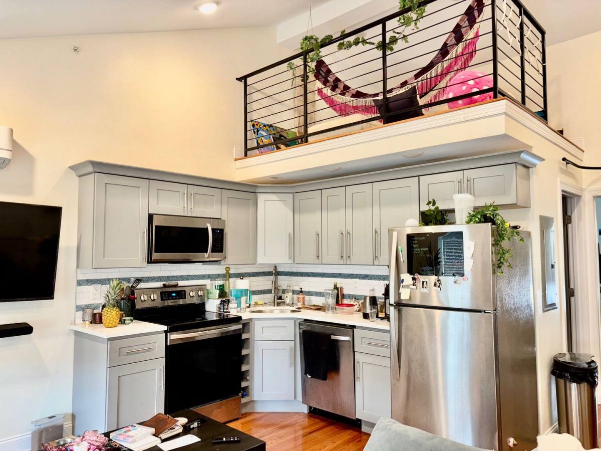 Apartment for rent at 6607 Ridge Ave, Philadelphia, PA 19128