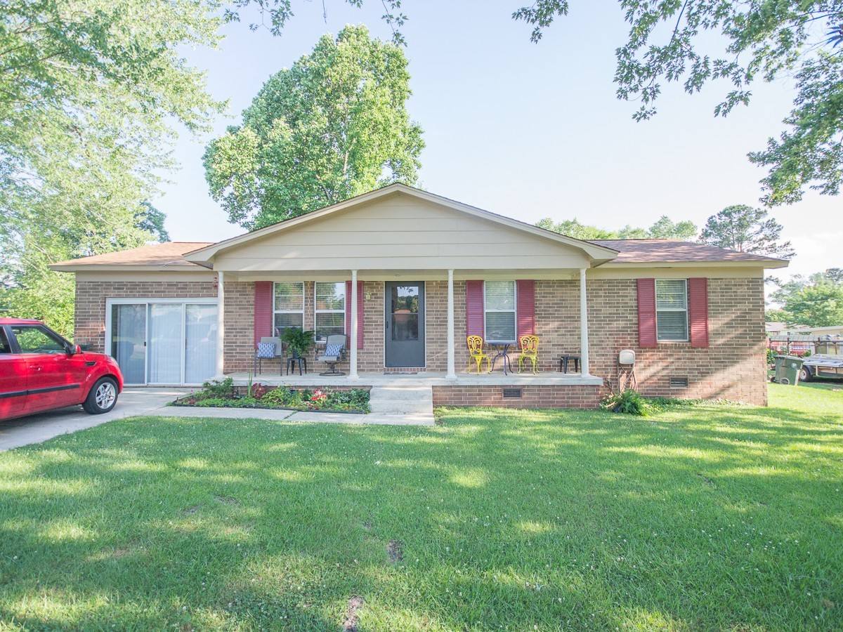 House for rent at 22196 Hood St, Athens, AL 35613