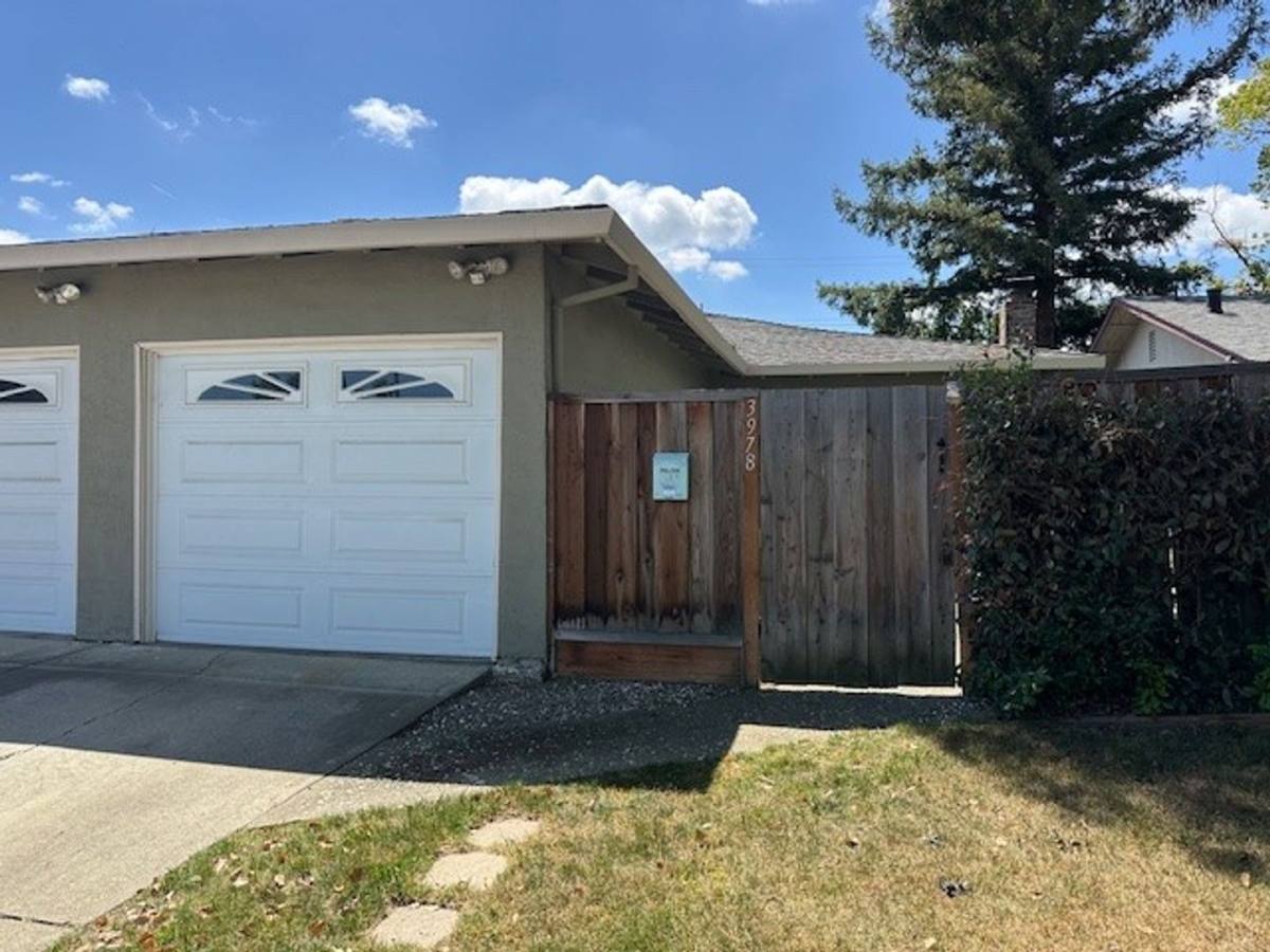 Apartment for rent at 3976 & 3978 Bismarck Dr, San Jose, CA 95130