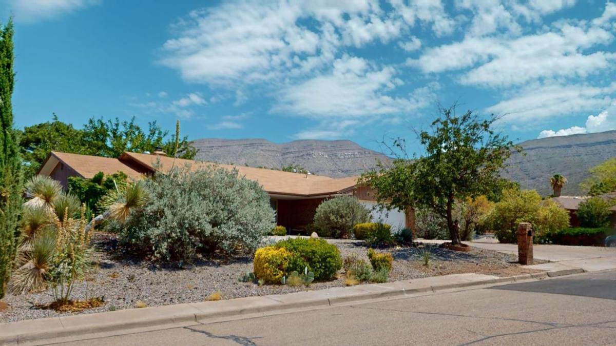 House for rent at 3033 El Dorado, Alamogordo, NM 88310