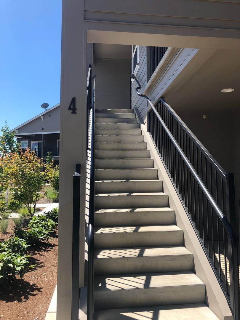 Apartment for rent at 3521 Juanipero Way, Medford, OR 97504