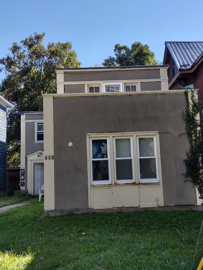 Apartment for rent at 751 7th St, Niagara Falls, NY 14301