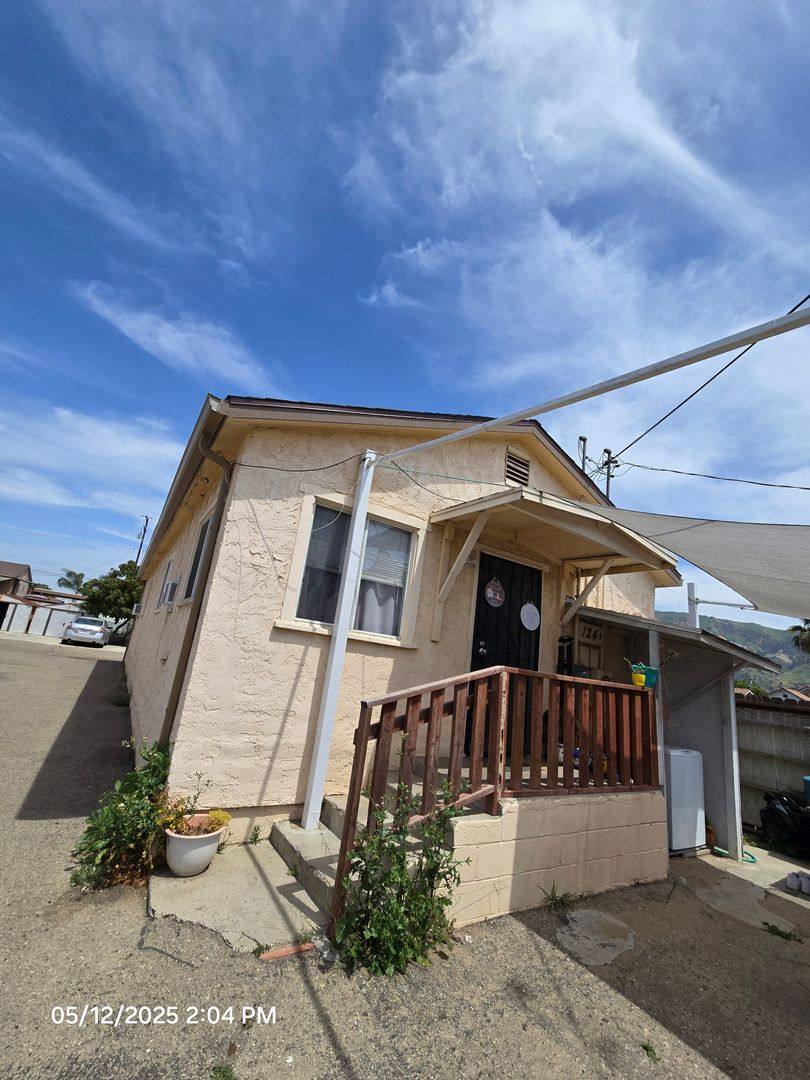 House for rent at 124 Garcia Alley #B, Santa Paula, CA 93060