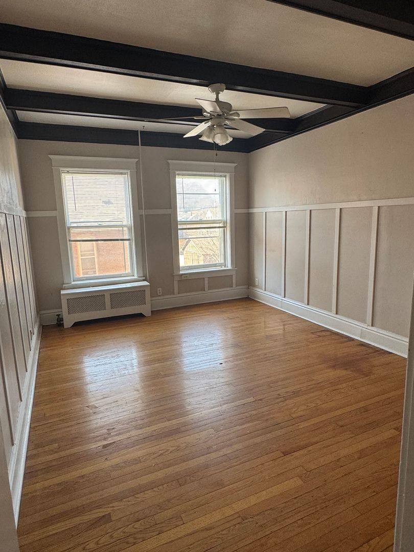 Apartment for rent at 201 W, 17th St, Dubuque, IA 52001