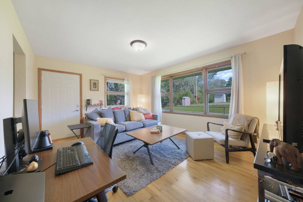 Townhouse for rent at 1805 5 Lynwood Dr, Champaign, IL 61821