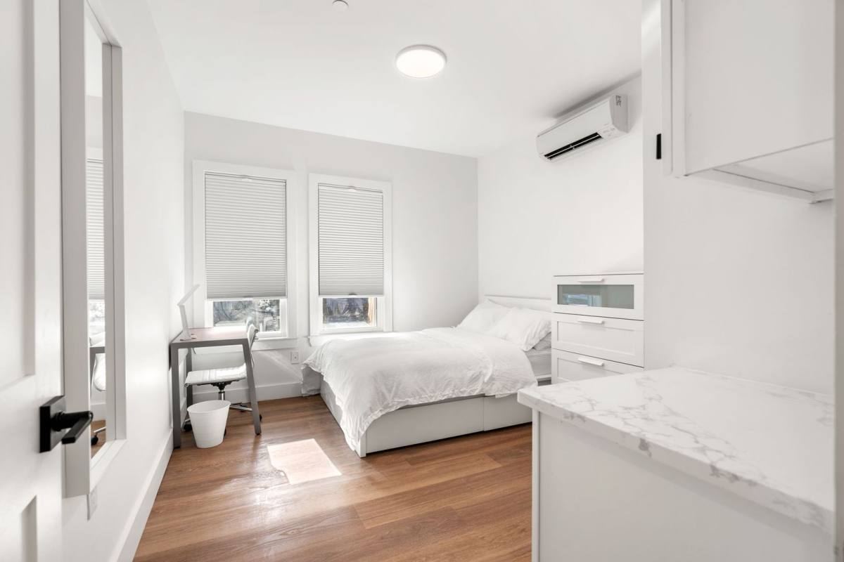 141 Hillside St, Roxbury Crossing, MA 02120