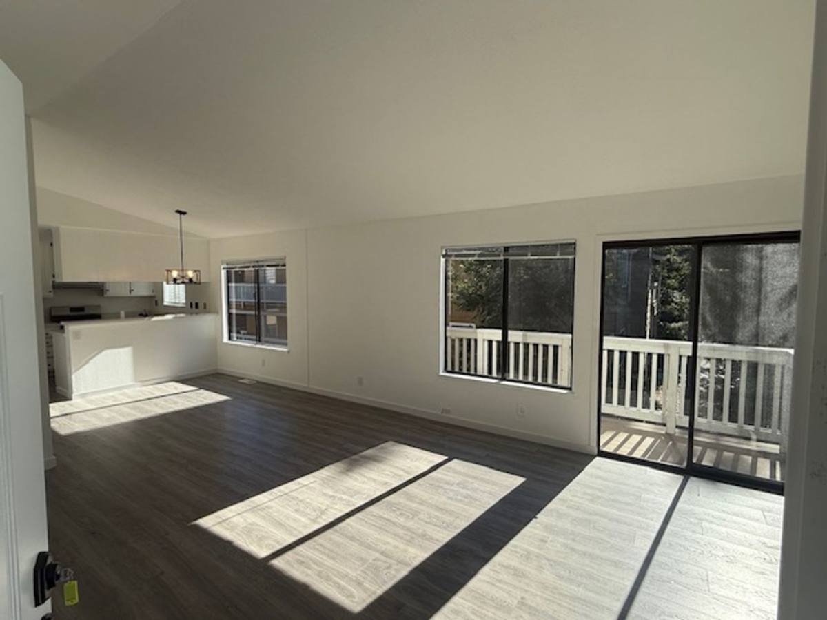Condo for rent at 300 Mill Rd, Martinez, CA 94553
