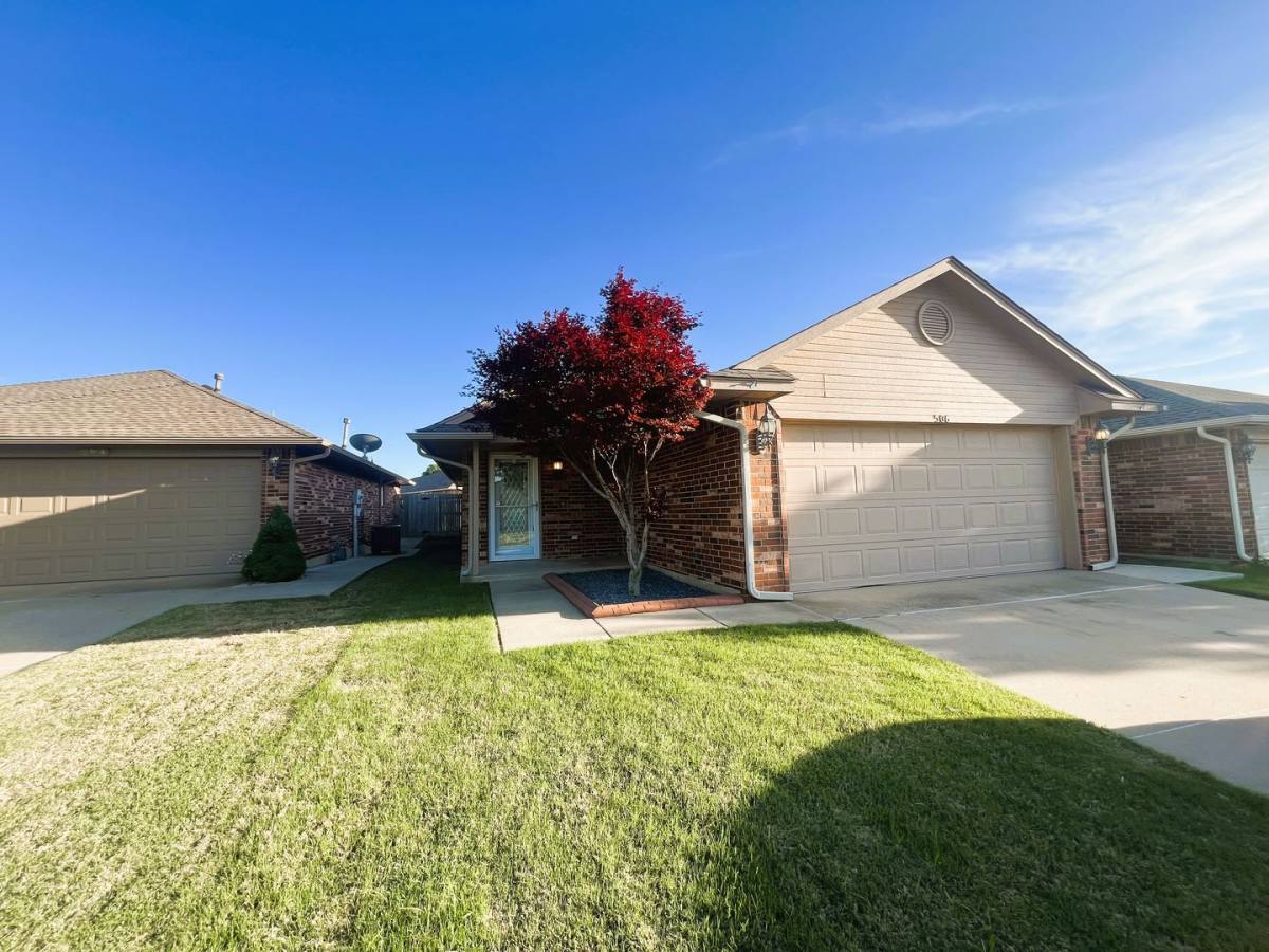 Apartment for rent at 2213 SE, Oklahoma City, OK 73160