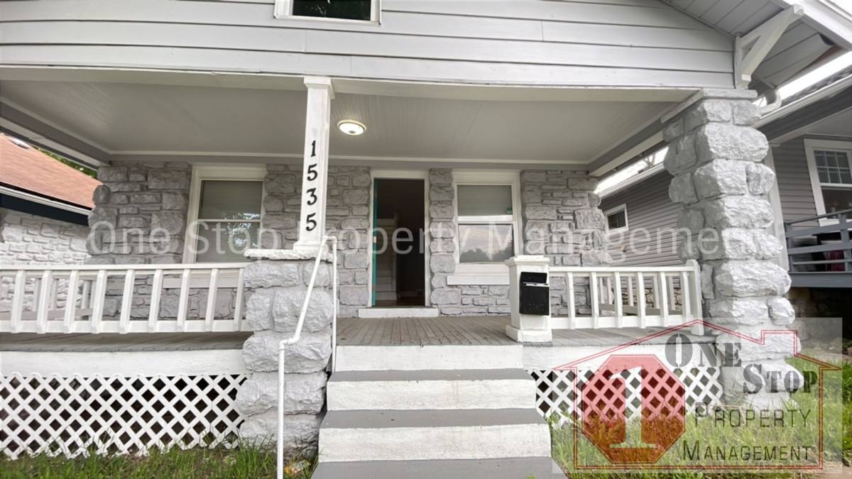 House for rent at 1535 Topping Ave, Kansas City, MO 64126