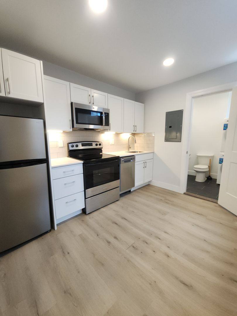 Apartment for rent at 9 Myrtle St #9, Boston, MA 02114