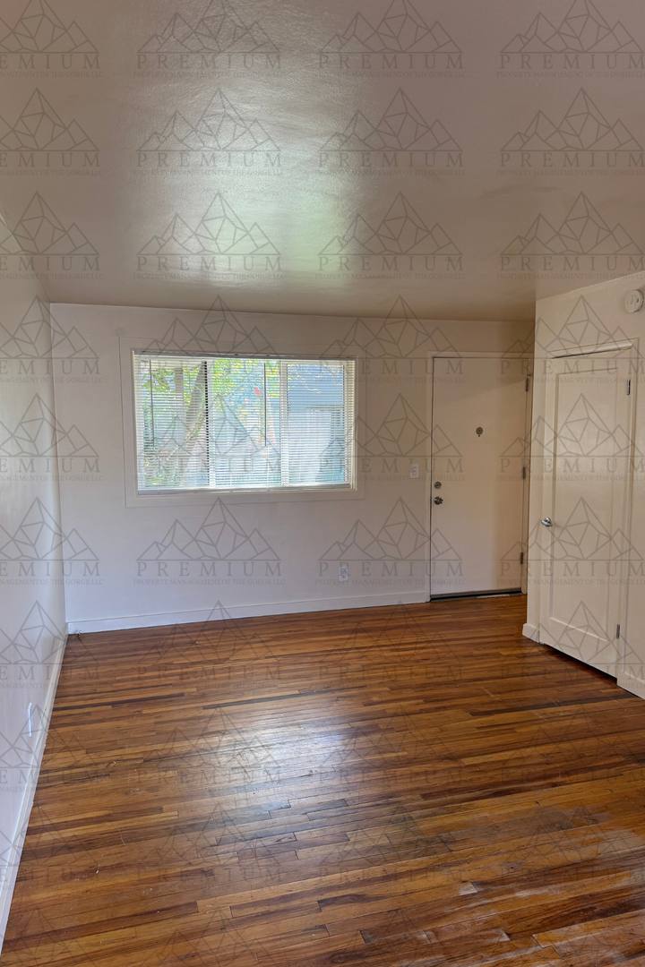 Apartment for rent at 315 W 6th, The Dalles, OR 97058