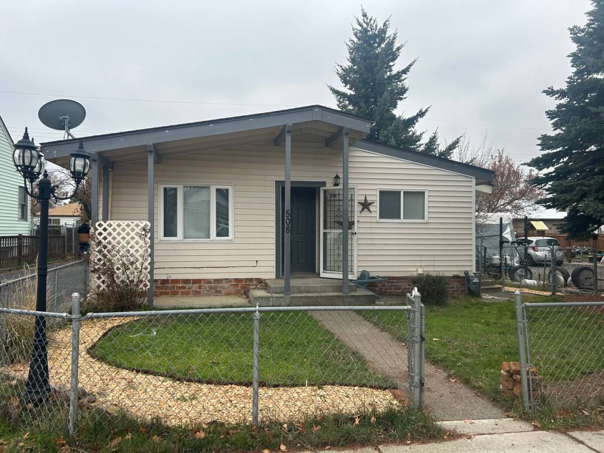 House for rent at 508 E Allyn St, Goldendale, WA 98620