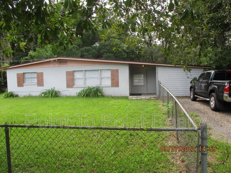 House for rent at 4828 Lambing Rd, Jacksonville, FL 32210