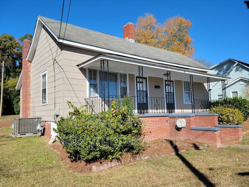 House for rent at 5 Church St, Rock Hill, SC 29730