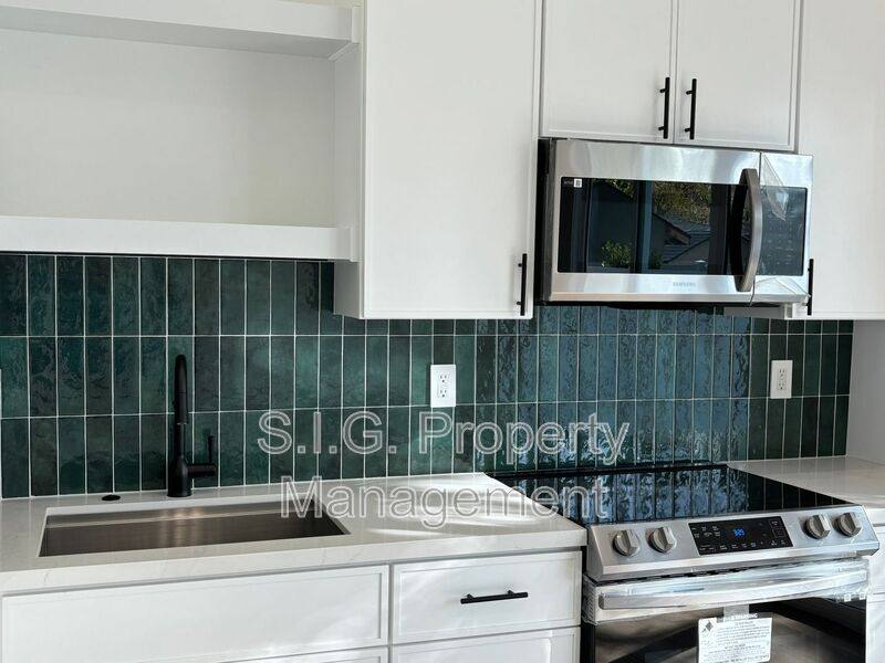 Apartment for rent at 248-250 W Howard St #252, Pasadena, CA 91103