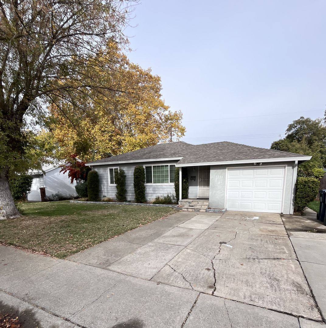 House for rent at 1531 Arvilla Dr, Sacramento, CA 95822