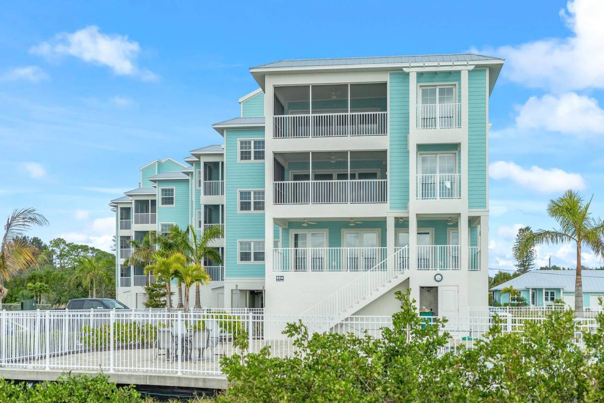 Apartment for rent at 14550 River Beach Rd, Port Charlotte, FL 33953