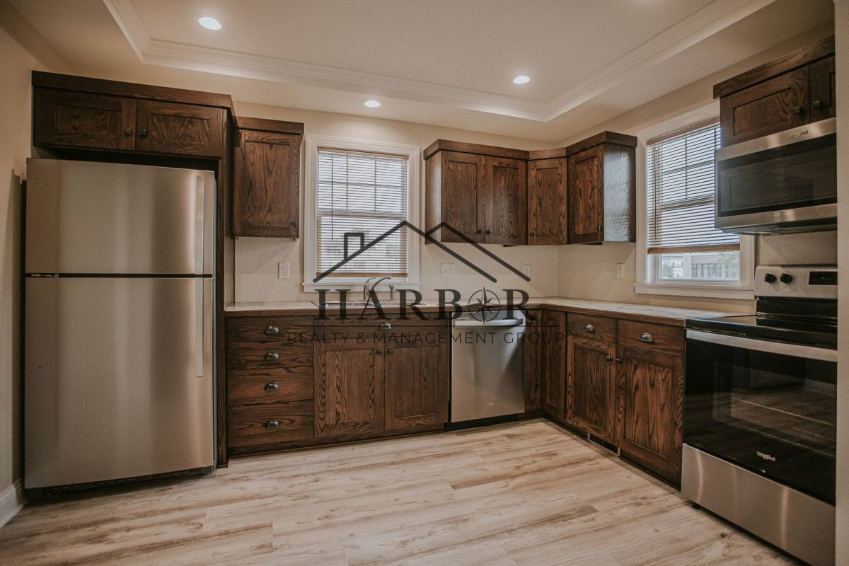 Apartment for rent at 105 1st St NW, Austin, MN 55912