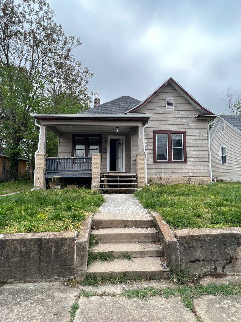 House for rent at 836 S New Ave, Springfield, MO 65806