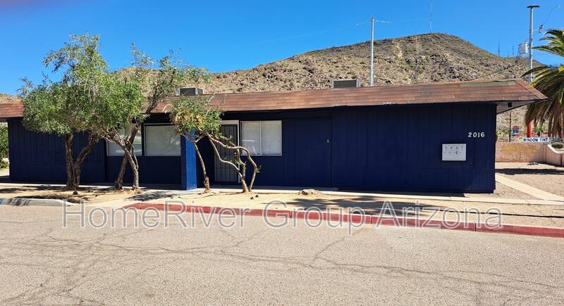 House for rent at 2016 W Cactus Rd #D, Phoenix, AZ 85029