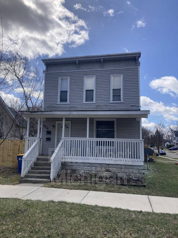 Apartment for rent at 538 Spencer St NE #1, Grand Rapids, MI 49505