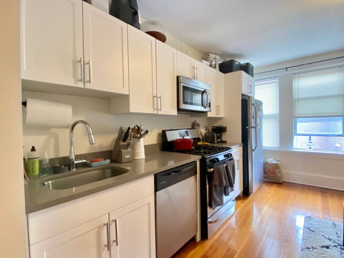 House for rent at 79 Harvard St #2B, Brookline, MA 02445