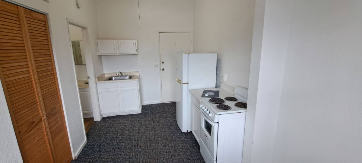Apartment for rent at 251 Keawe St, Hilo, HI 96720