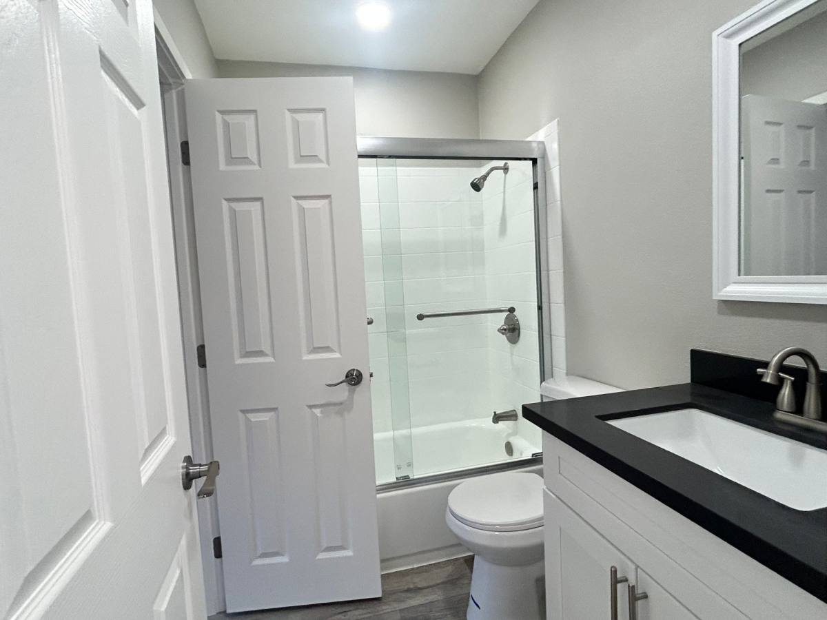 Apartment for rent at 1311 N Azusa Ave, Azusa, CA 91702