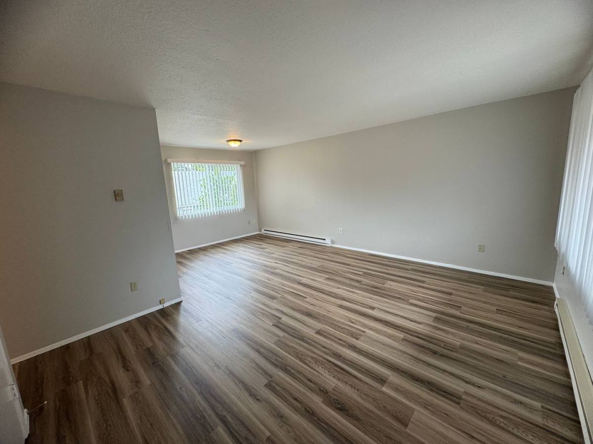 Apartment for rent at 6521 - 6539 N Albina Ave, Portland, OR 97217