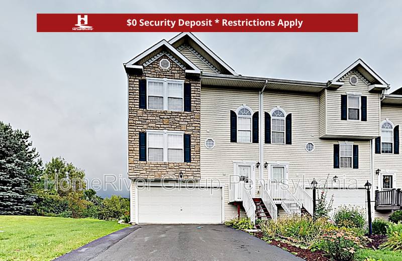 Townhouse for rent at 111 Antler Hollow Court, Cranberry Township, PA 16066