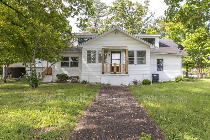 House for rent at 9448 Lusk Rd, Strawberry Plains, TN 37871