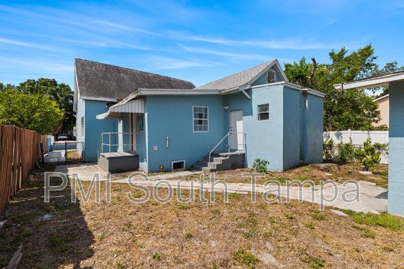 Apartment for rent at 2135 W St Louis #2, Tampa, FL 33607