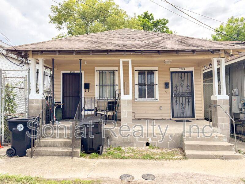 Apartment for rent at 7929 Oleander St, New Orleans, LA 70125