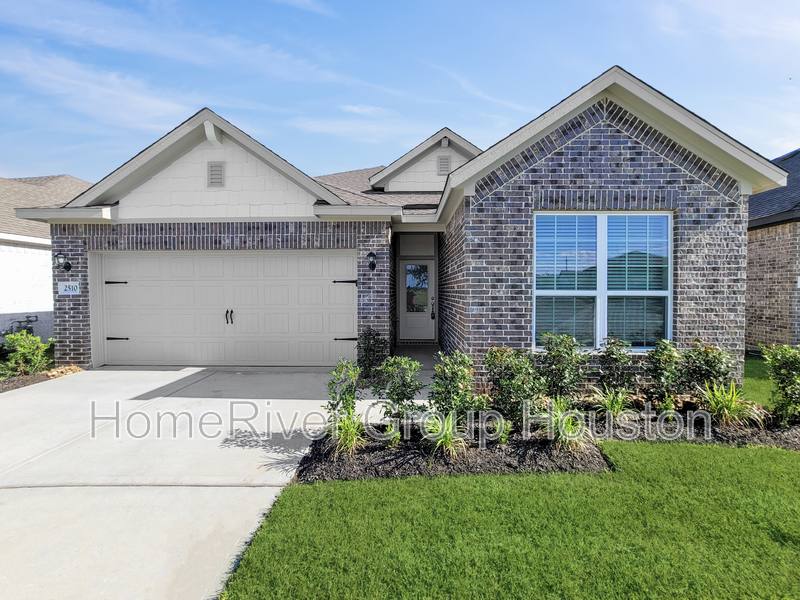 House for rent at 2510 Green Jasper Dr, Rosharon, TX 77583